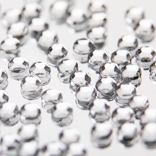 Dettaglio degli strass effetto vetro da 1,5 mm