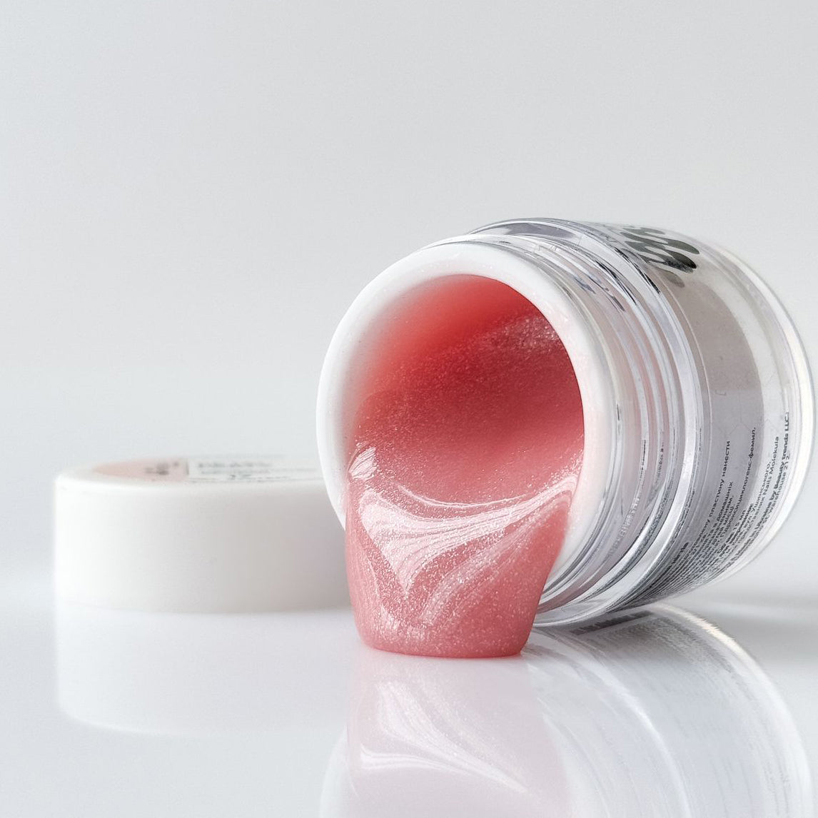 Dettaglio di Molekula Builder Gel 17 - petal party 30ml