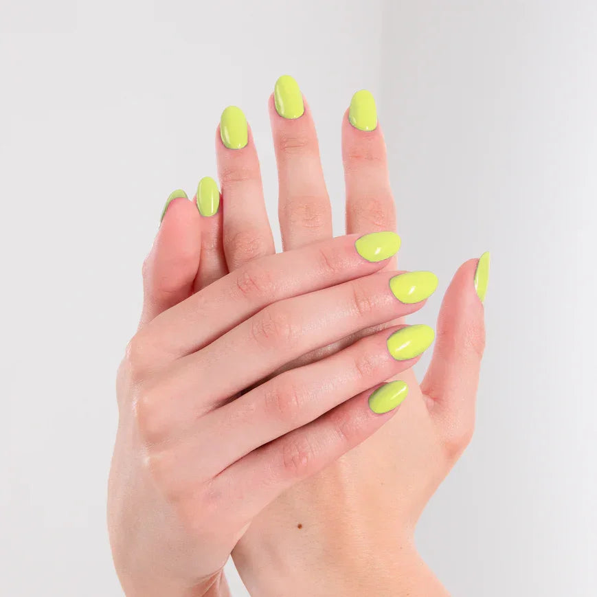 LACQWEAR MNP Gel Polish 252 Look At Me - Lady&Oscar