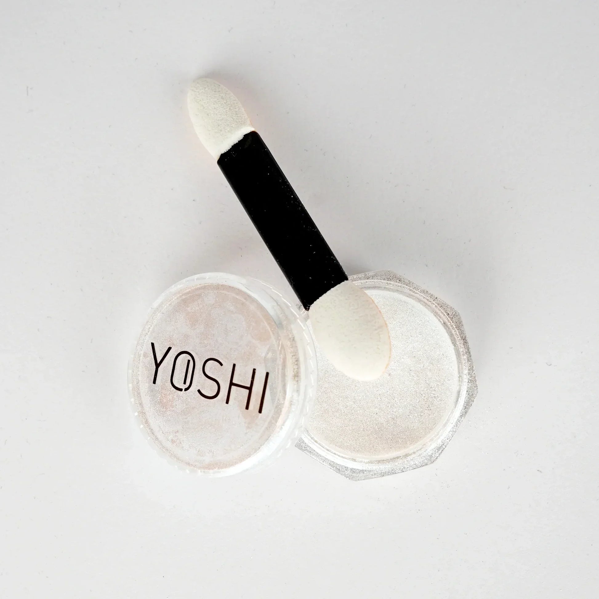 Yoshi MIRROR EFFECT DUST No2 0,5 g - Lady&Oscar