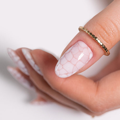 Aqua Gel Molly Nails: decorazioni effetto blooming sulle unghie