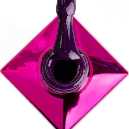 Unghie smaltate con Molly Lac Sensual n. 54