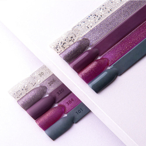 Unghie smaltate con Molly Lac Provence n. 320