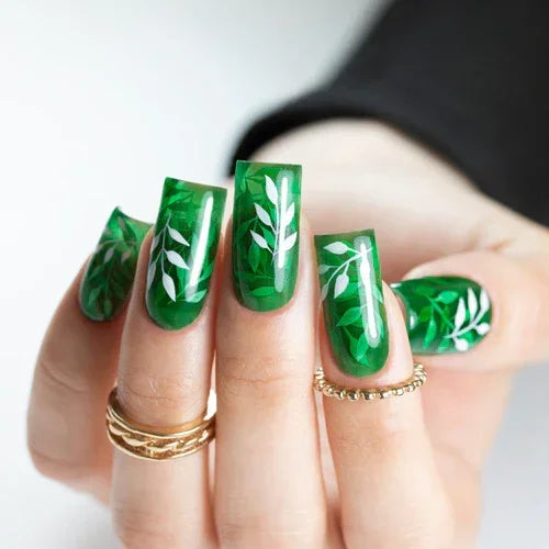 Molly Lac Top Crystal Glass Green 10g - Lady&Oscar